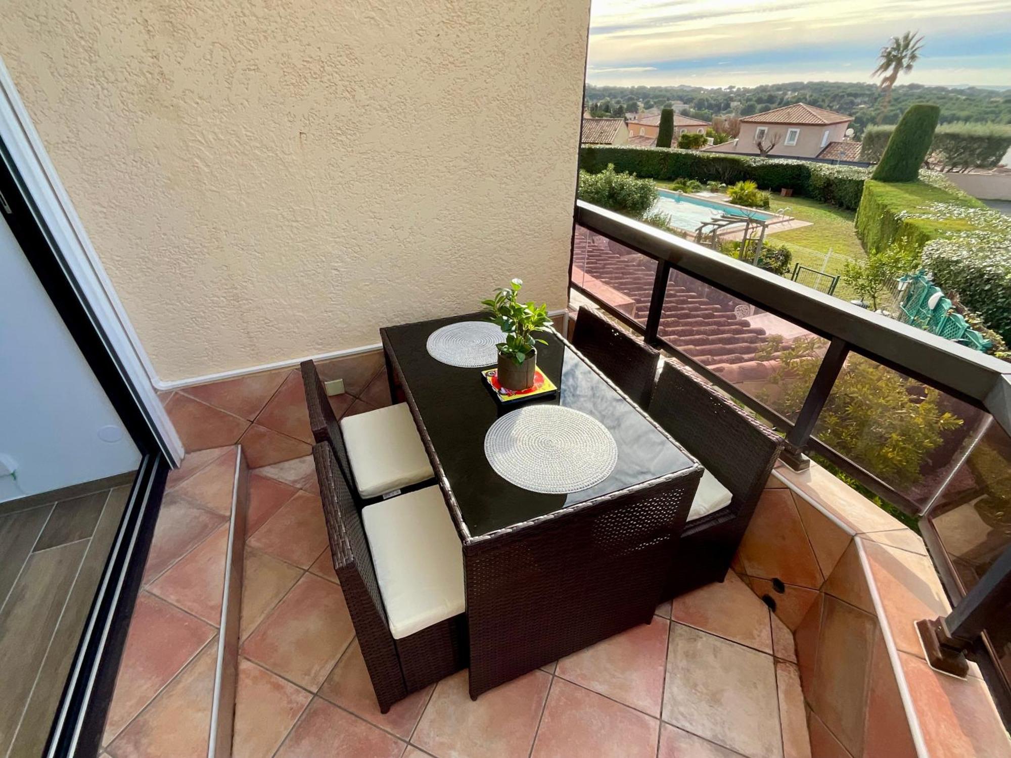 Appartement Sanary Vue Mer Au Calme Exterior foto